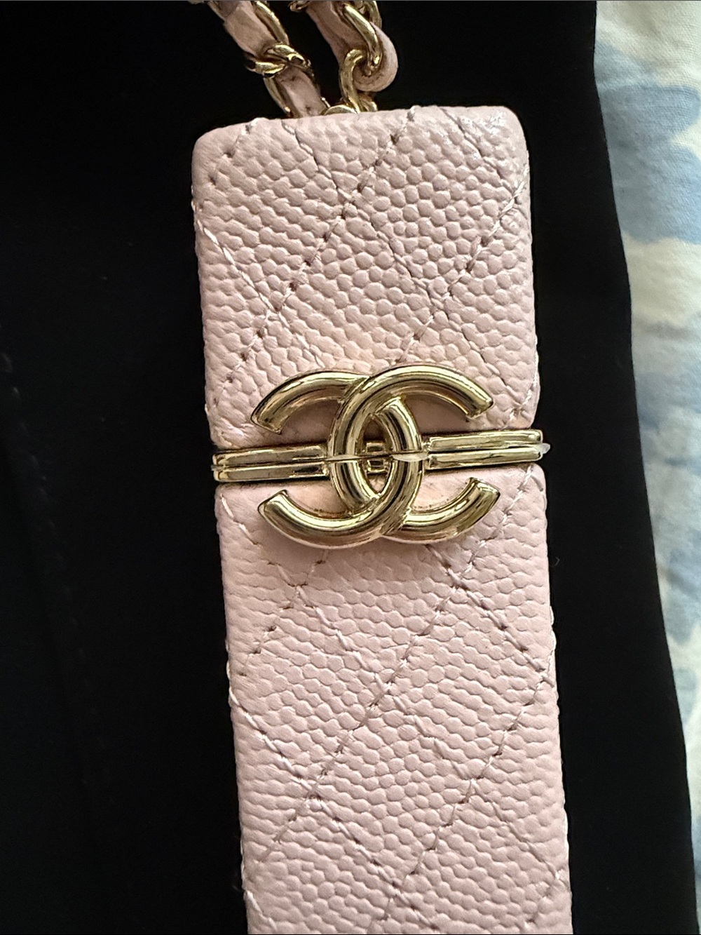 CHANEL Pink Caviar Leather Lipstick Chain Necklace with light Gold Hardware - Picture 4 of 5